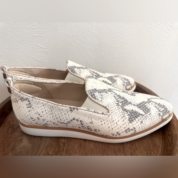 Grand Ambition Slip On  Loafer- Cole Haan Womens 9 - Picture 1 of 6